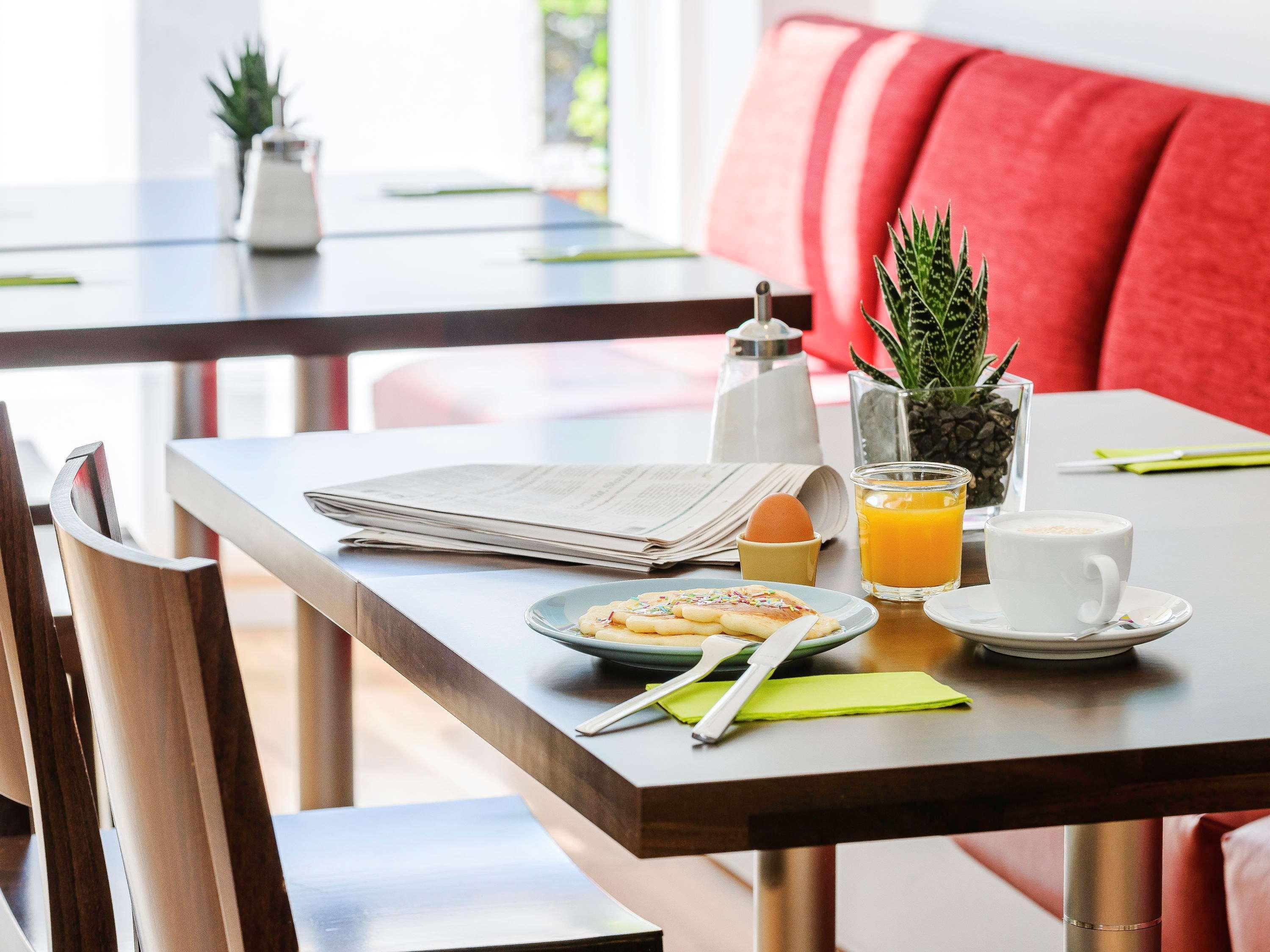 Ibis Styles Hamburg Alster City Bagian luar foto