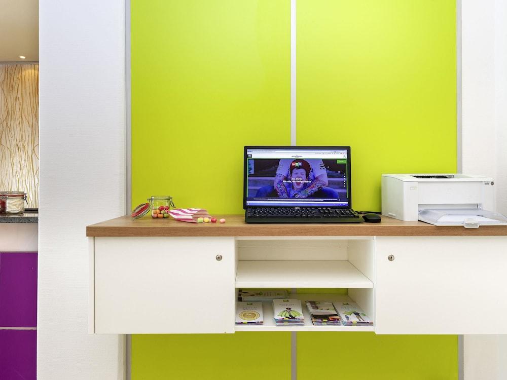 Ibis Styles Hamburg Alster City Bagian luar foto