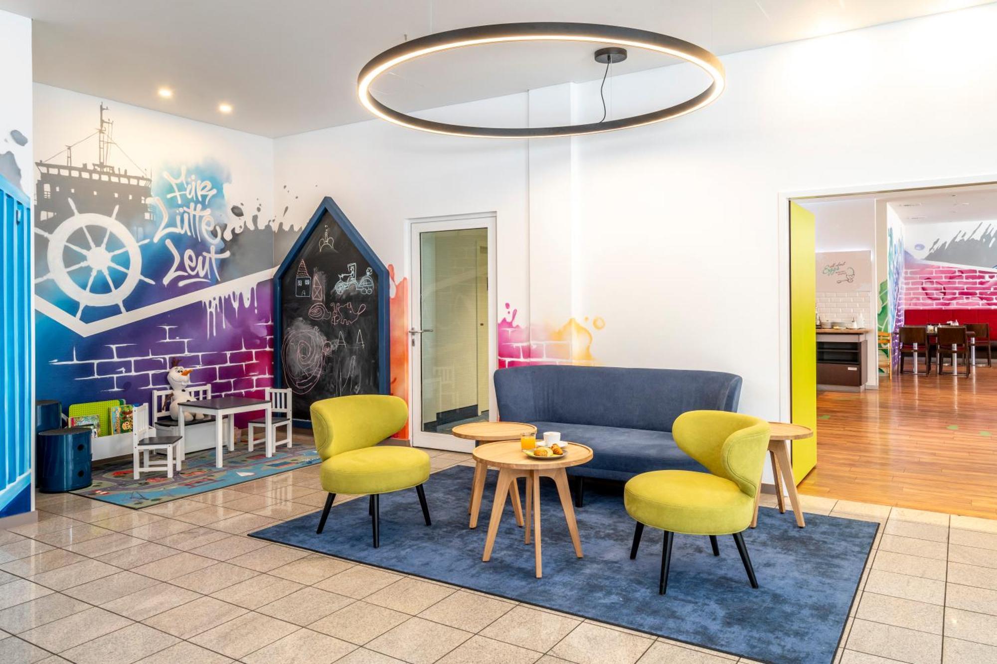 Ibis Styles Hamburg Alster City Bagian luar foto